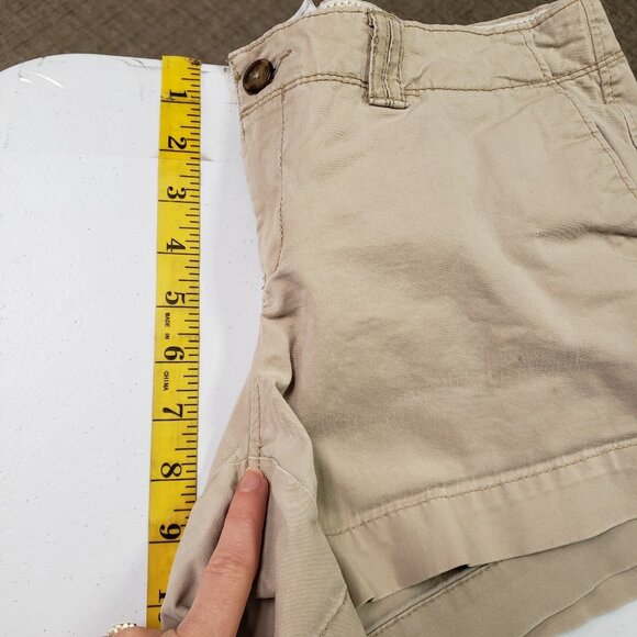 Vintage Old Navy Womens Y2K Low Rise Shorts Size 4 Tan Preppy Stretch Neutral - Picture 6 of 9